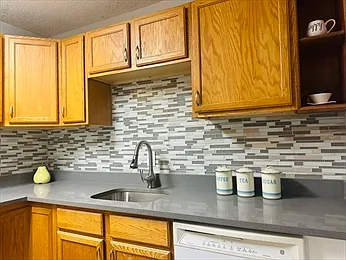 178 Brighton Ave — Photo 2