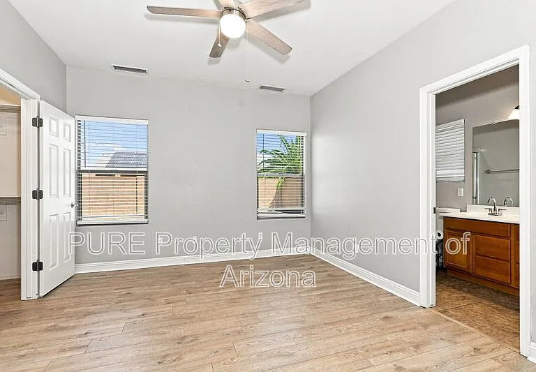 536 E Yellow Wood Ave — Photo 21