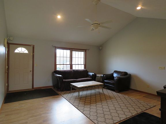 3rd image of 57485 County Road 31