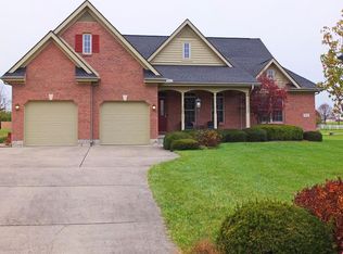 7197 Quarterhorse Dr, Springboro, OH 45066