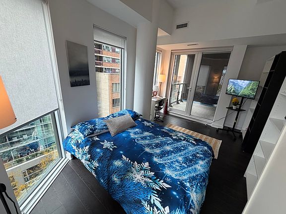 4th image of 121 Saint Patrick St #620B