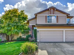 8712 Goldy Glen Way, Elk Grove, CA 95624
