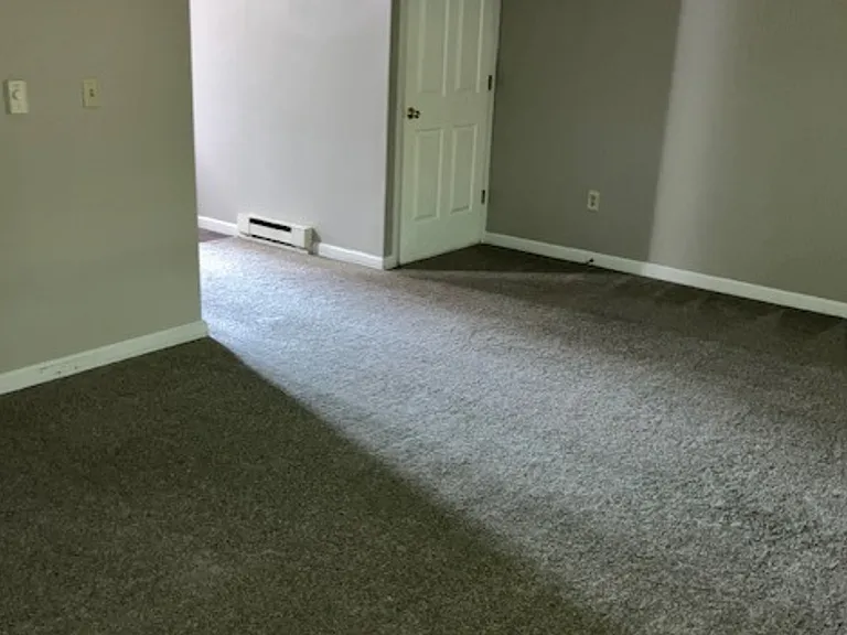 1148 Dutchman Dr — Photo 3