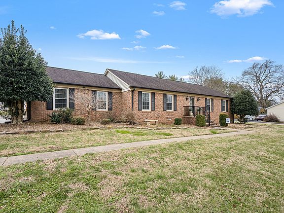 4th image of 100 Cardinal Hill Rd