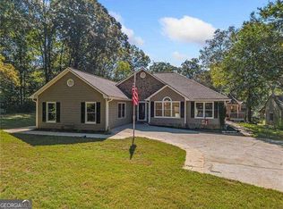 352 Sexton Dr, Ball Ground, GA 30107