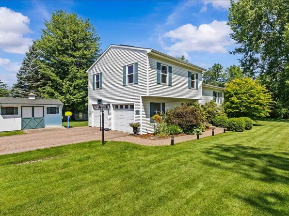 87 Morgan Parkway, Williston, VT 05495