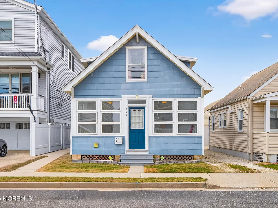 191 3rd Ave #1