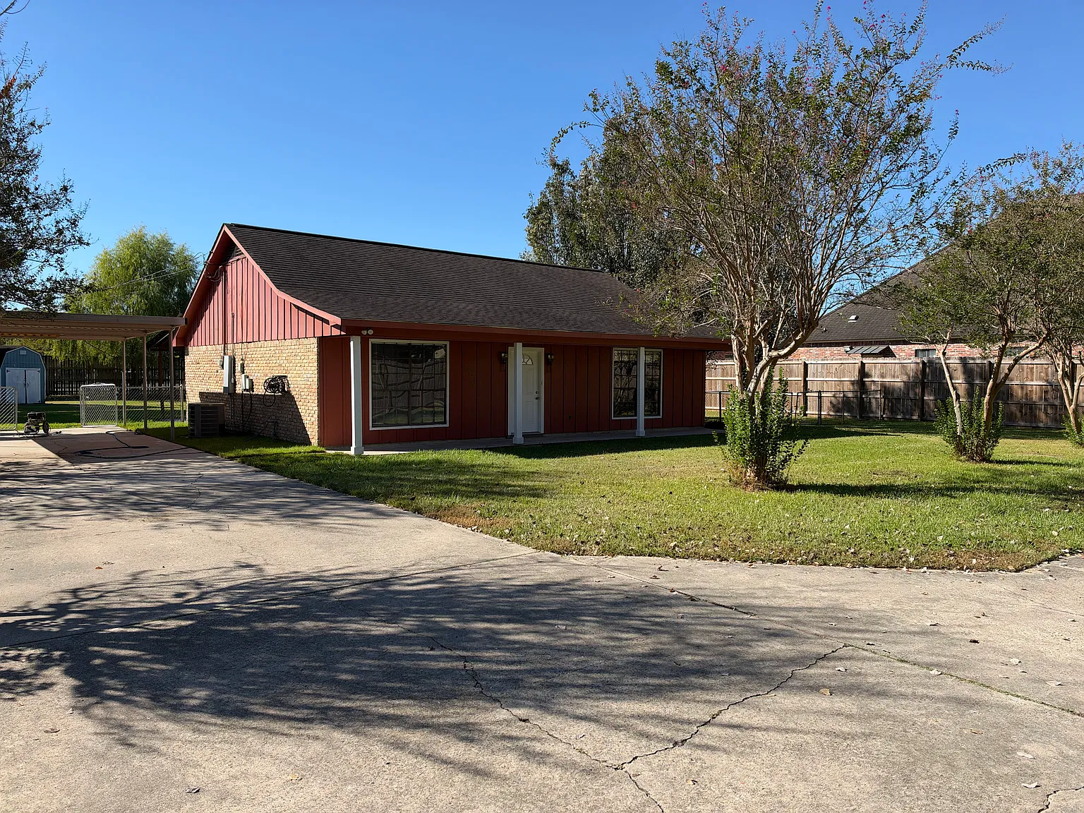 2 bed, 1287 sqft, $1,500 — Photo 1