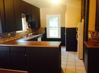 1108 Fargo Ave, Dixon, IL 61021
