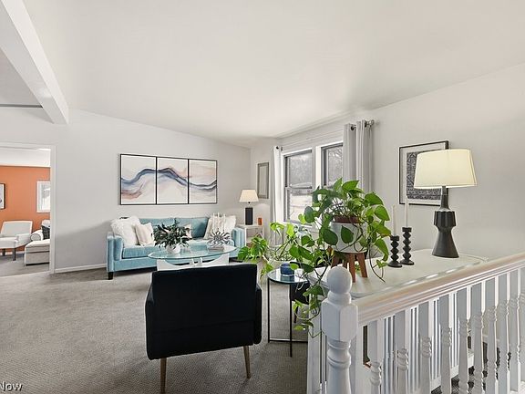 3rd image of 2190 Waterbury Dr