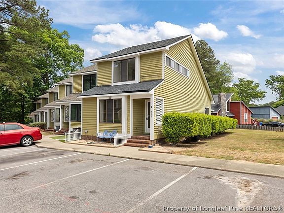2nd image of 511 Cypress Trace Dr