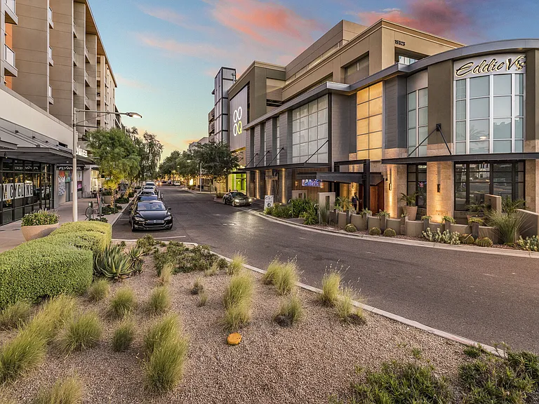 Broadstone Scottsdale Quarter — Photo 23