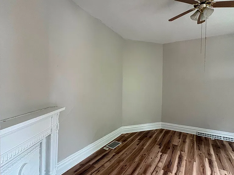 1100 Lowell St — Photo 30