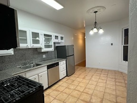 2nd image of 1639 Fulton St APT A