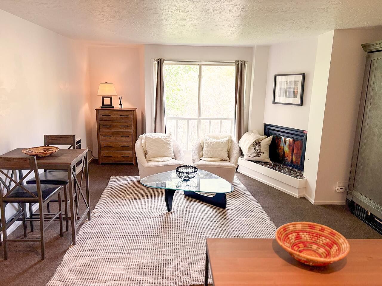 109 Village Way #2010