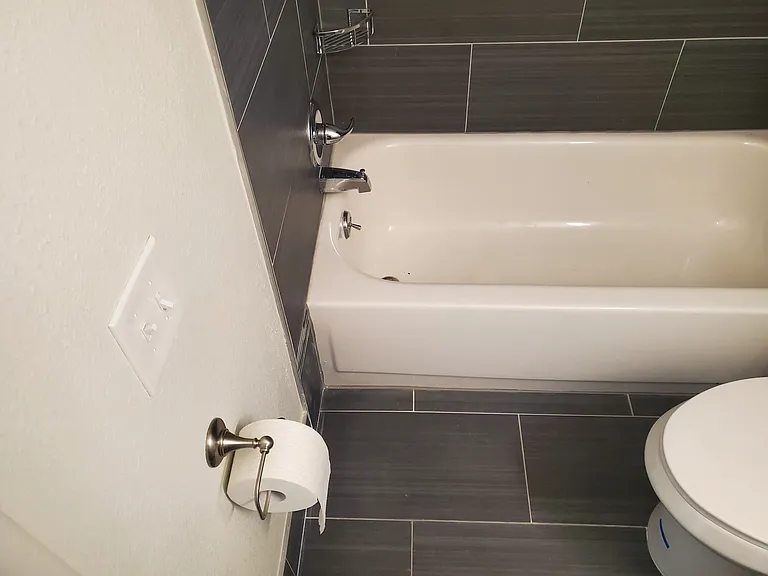 1705 Heatheridge Rd #J205 — Photo 12