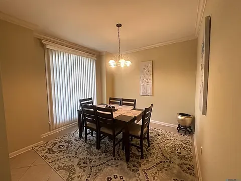 6342 Surrey Ln — Photo 8