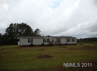 983 Blades Rd, Havelock, NC 28532