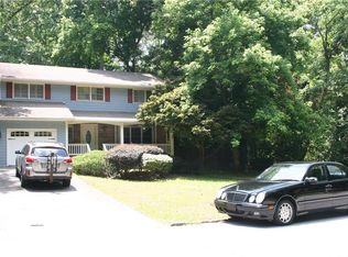 571 Densley Dr, Decatur, GA 30033