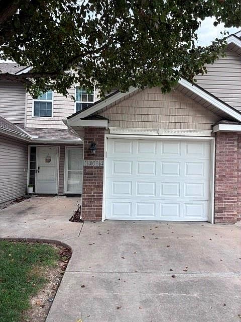 1st image of 13664 Oak Valley Dr
