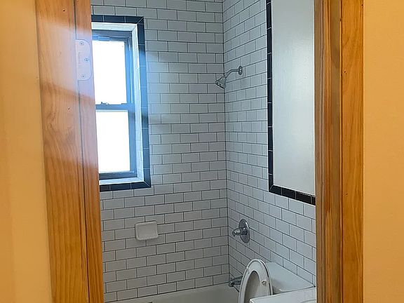 4th image of 8001 5th Ave #3