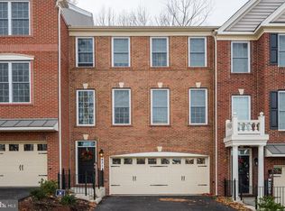 4311 Spring Foal Ct, Springdale, MD 20772