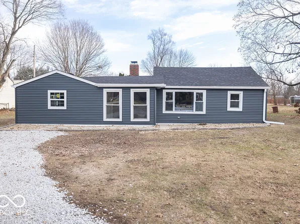 1208 Layton Rd, Anderson, IN 46011