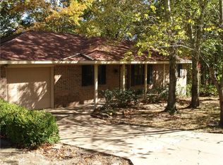 1 Cheriton Ln, Bella Vista, AR 72714