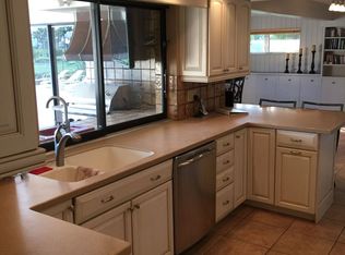 690 Harbour Dr, Naples, FL 34103