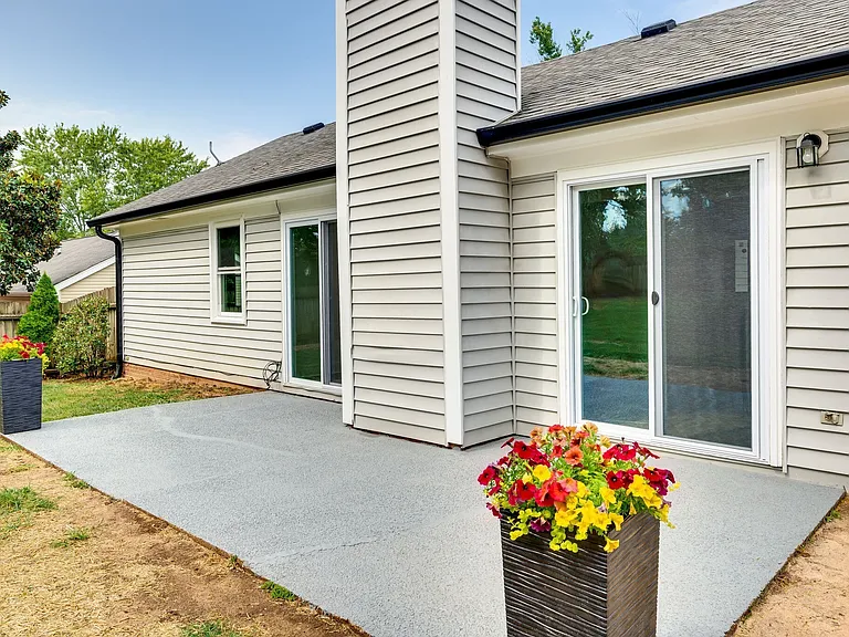 520 Riverview Dr — Photo 51