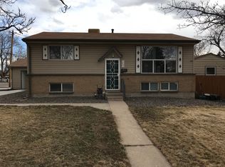 1402 S Teller St, Lakewood, CO 80232