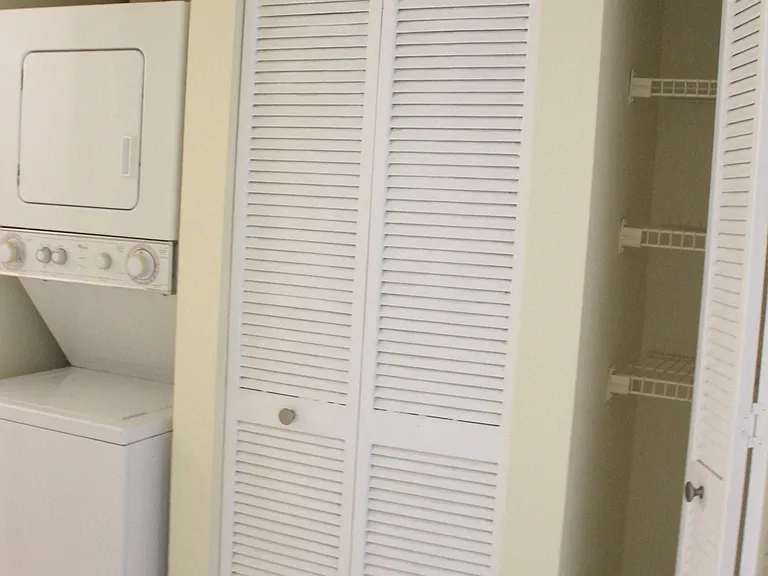 Sunscape Apartment Homes — Photo 13