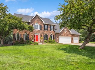 1615 S 43rd St, West Des Moines, IA 50265