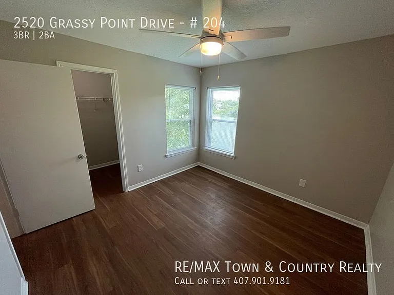 2520 Grassy Point Dr #204 — Photo 12