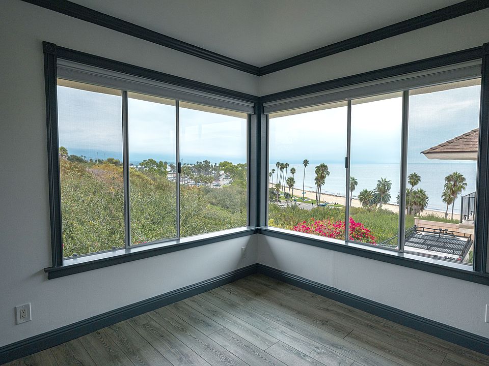 Breathtaking views from the living room and kitchen