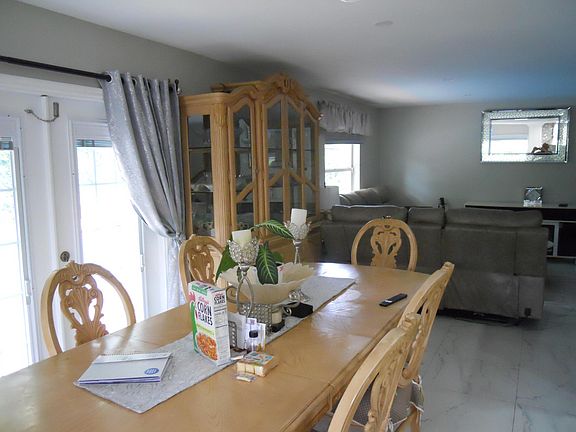 5th image of 2755 NW 84th Avenue