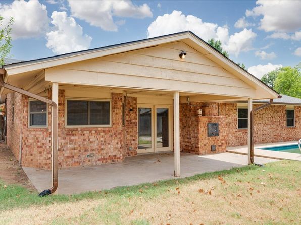 2508 NE Turtle Creek Dr