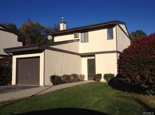 6 Marsham Ct, Middletown, NY 10940