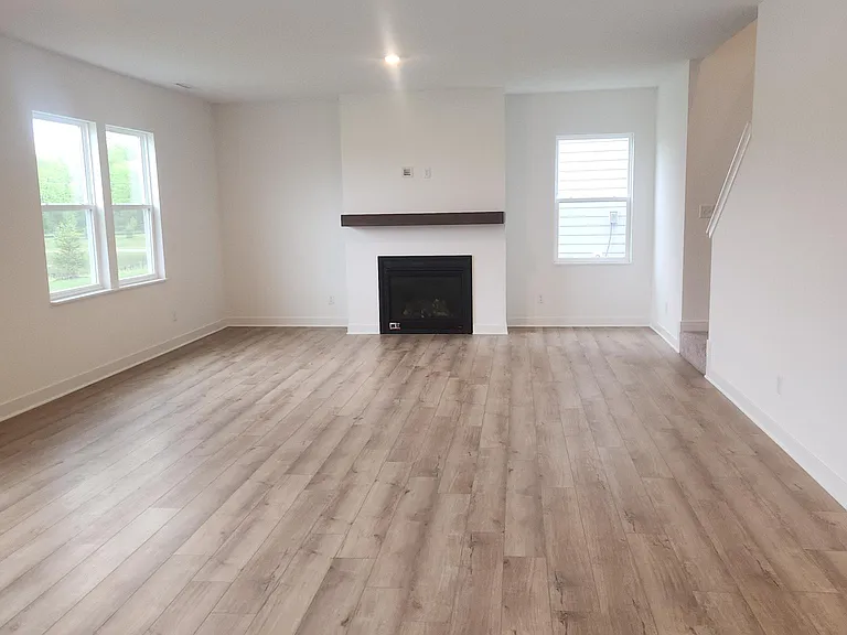 17264 Hanningfield Way — Photo 9