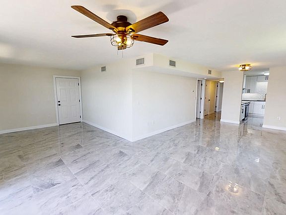 3rd image of 3370 Ocean Shore Blvd #5070
