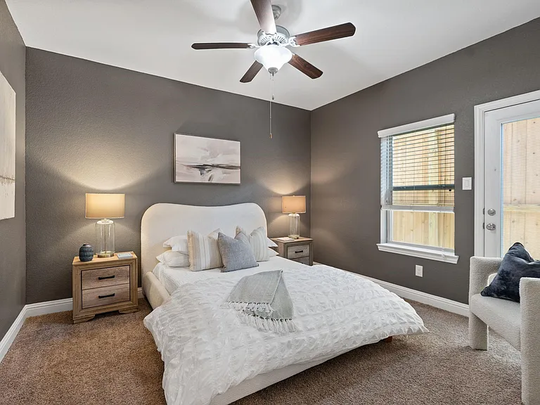 1752 Trinity Bend Dr — Photo 4