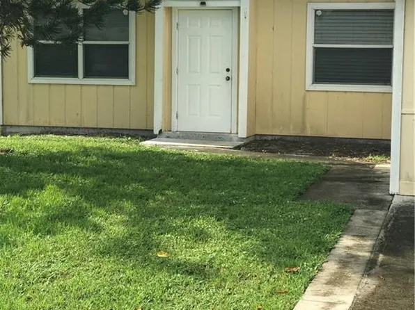 850 105th Ave N, Naples, FL 34108