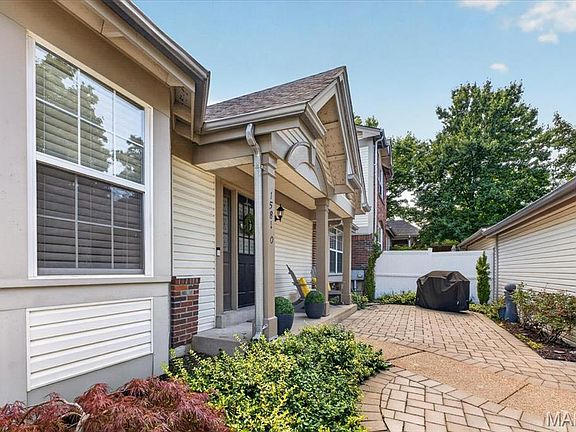 3rd image of 15810 Harris Ridge Ct