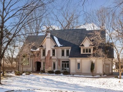 5470 Carrie Ln, Shorewood, MN, 55331