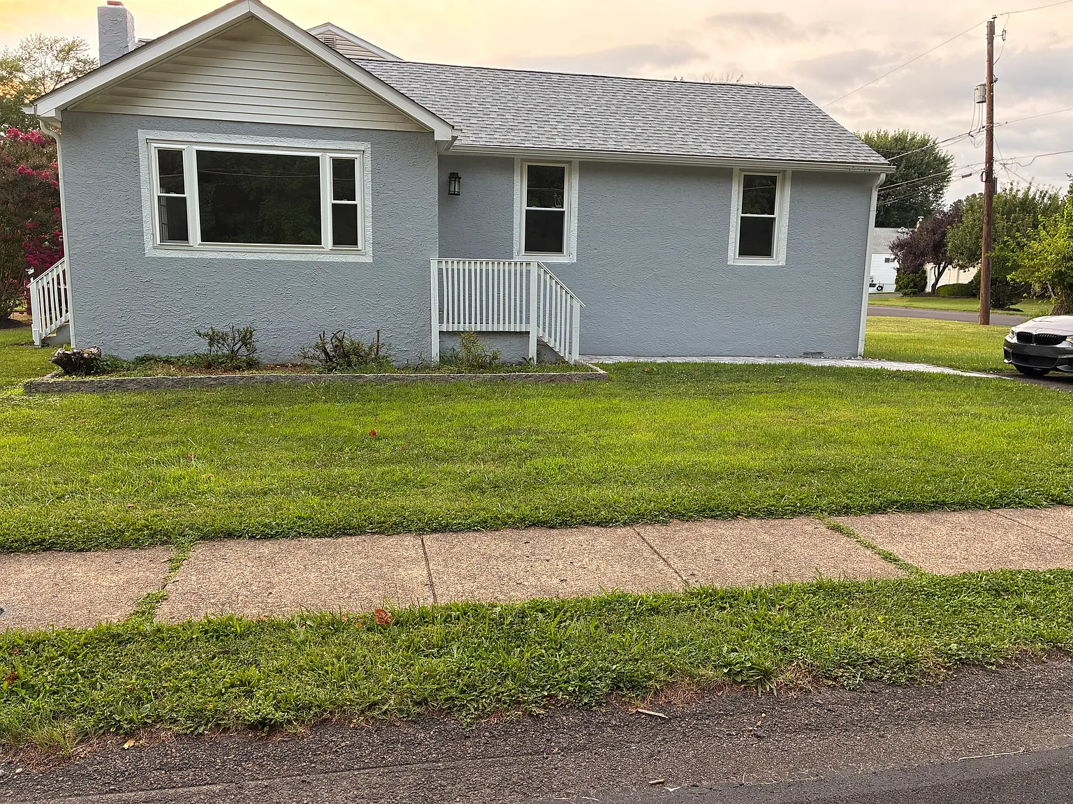 3 bed, 816 sqft, $2,500 — Photo 1