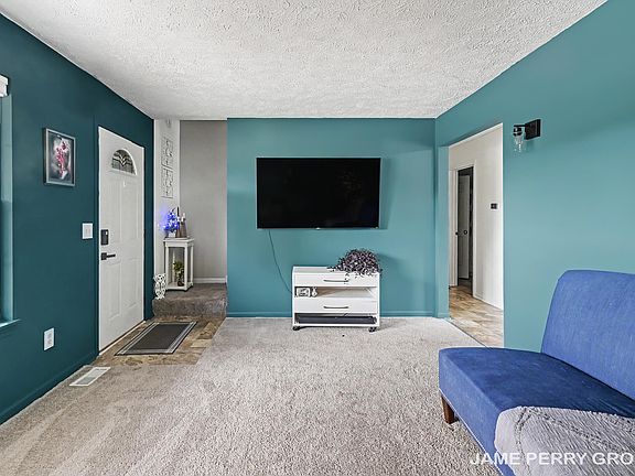 5th image of 1192 Porter Dr