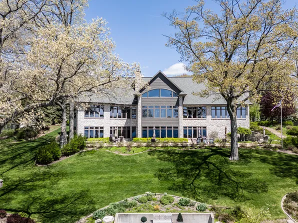 10367 Colmur Drive, Morton Township, MI 49332
