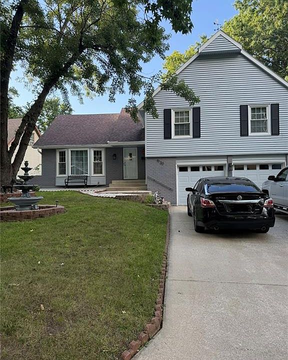 1st image of 9130 W 92nd Ter