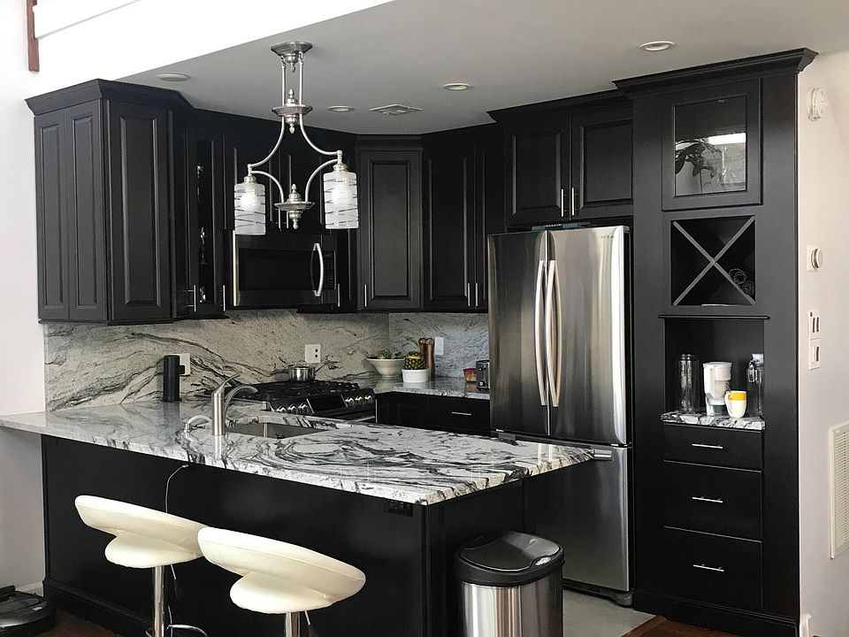 Open Modern Kitchen
