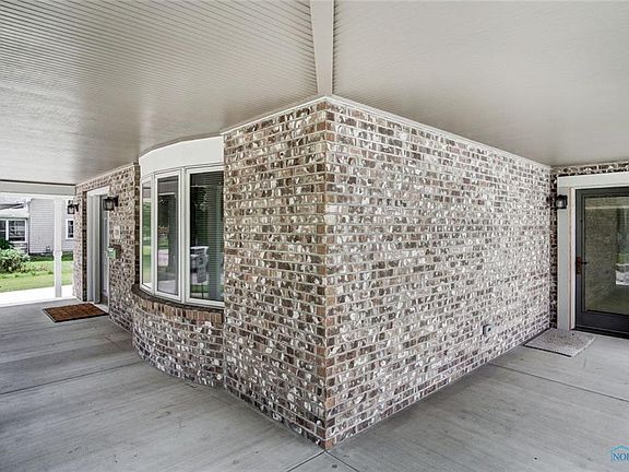3rd image of 208 Eberly Ave